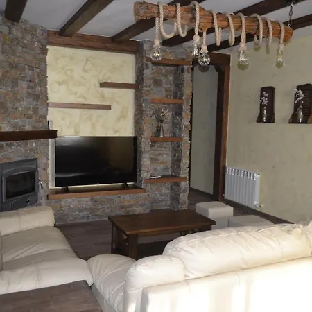 El Capricho De Carrascos Juarros de Voltoya