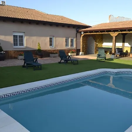 Holiday home El Capricho De Carrascos Juarros de Voltoya