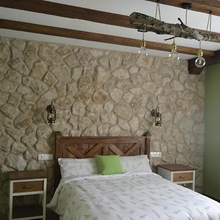 El Capricho De Carrascos בית נופש